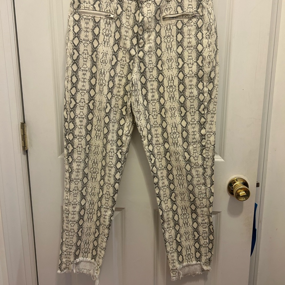 Le Lis Beige and Black Snake Print Ankle Jeans